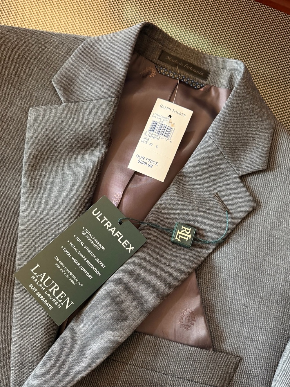 NWT Lauren Ralph Lauren Men's Gray Blazer - Ultraflex size 40S wool blend